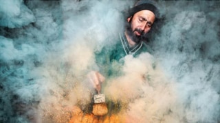 Indians Beam With Pride After Image of Kashmir Kebab Seller Wins International Food Photo Contest | See Image